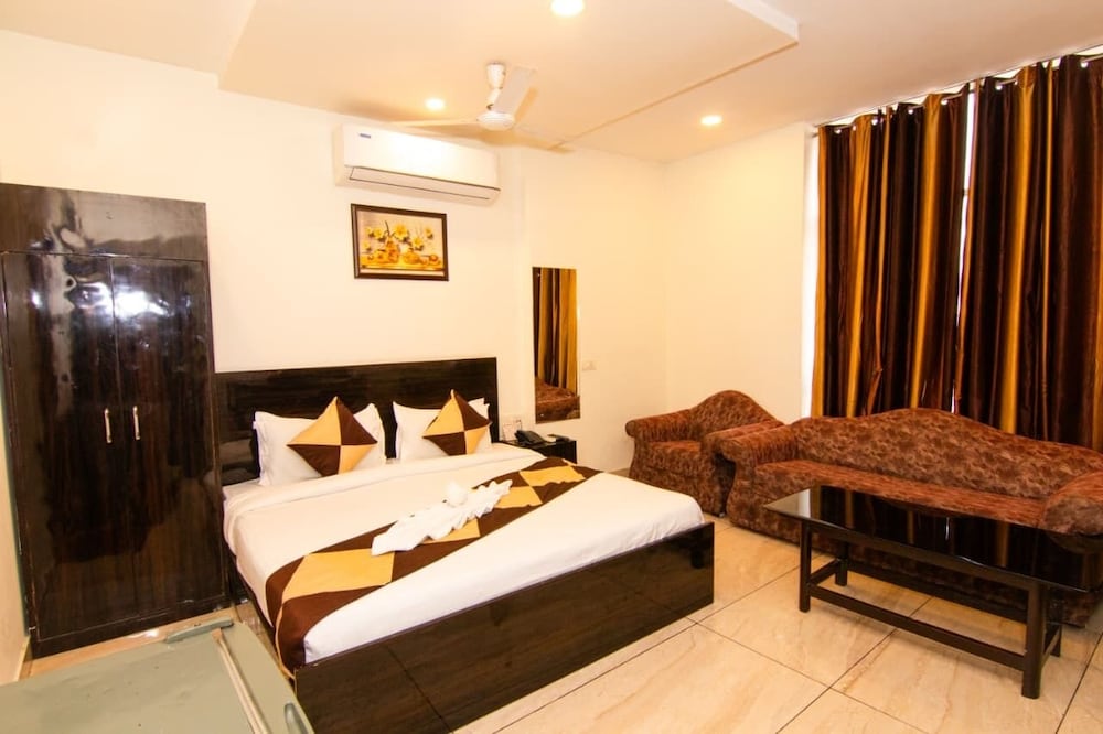 OYO Rooms BHEL Haridwar 11/45