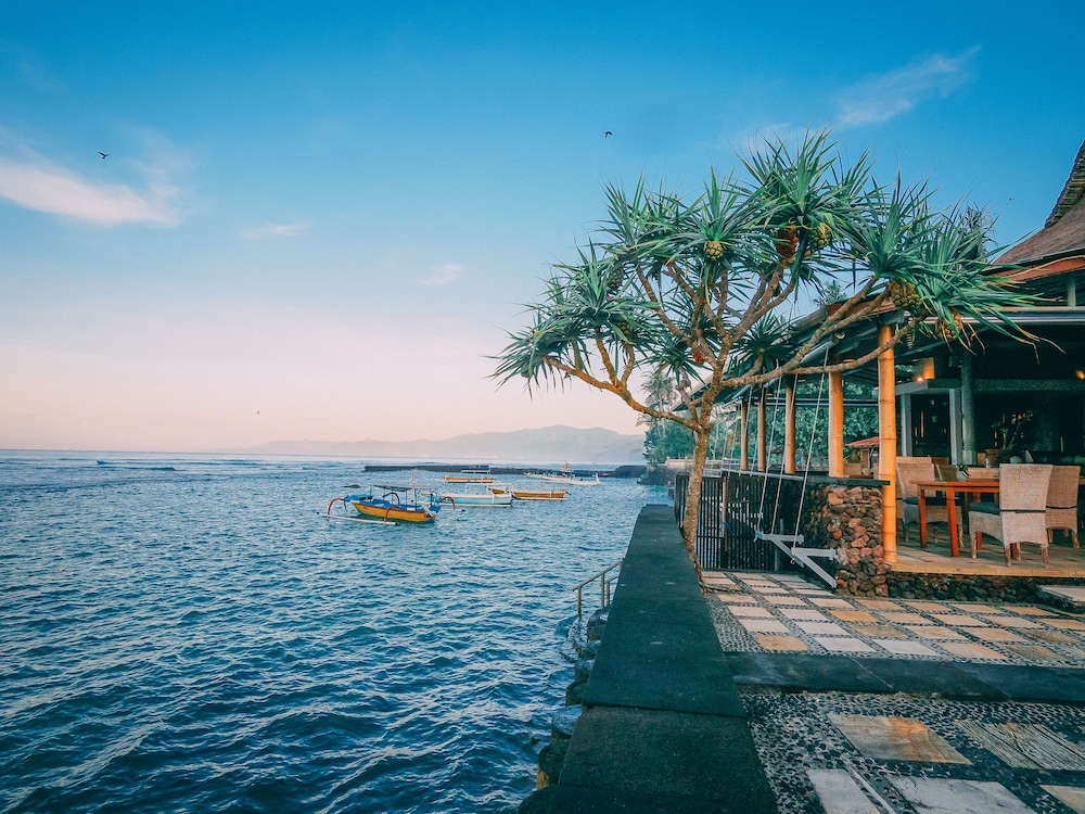 Alam Candi Dive Resort 29/36