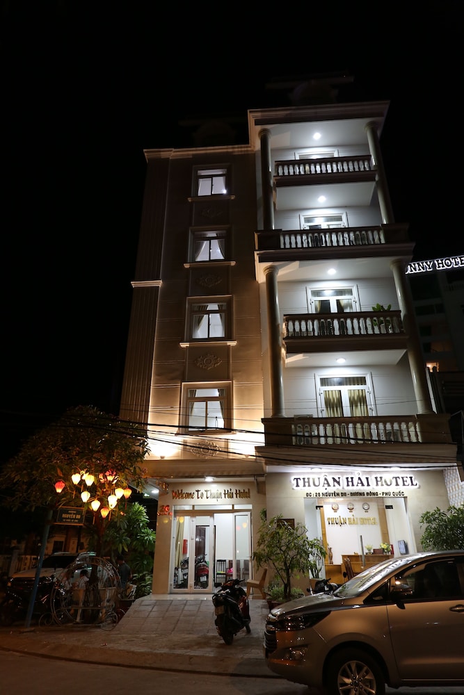 Thuan Hai Hotel photo1
