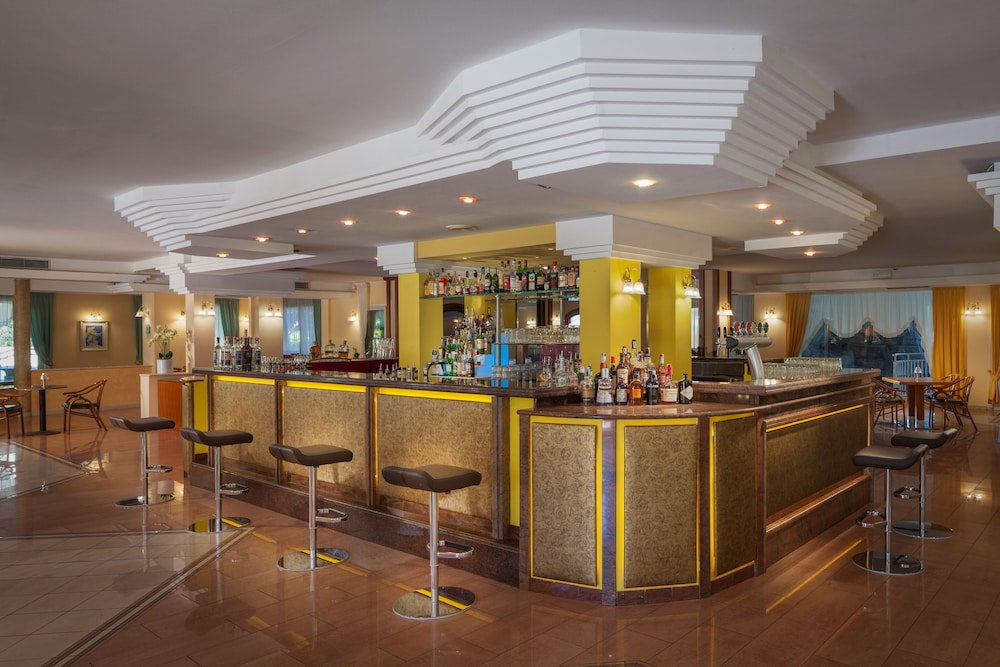 Hotel Savoy Palace 5/50