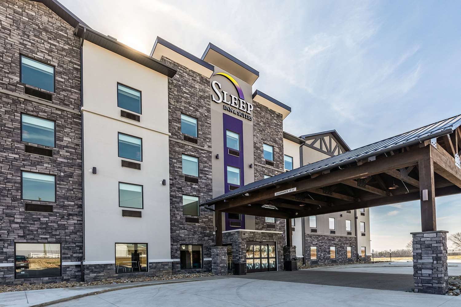 Sleep Inn & Suites Mt. Hope near Auction & Event Center 36/37
