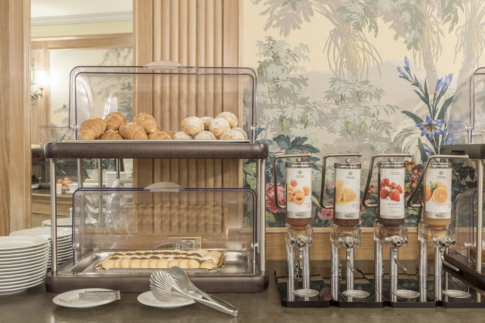 Doria Grand Hotel 50/65
