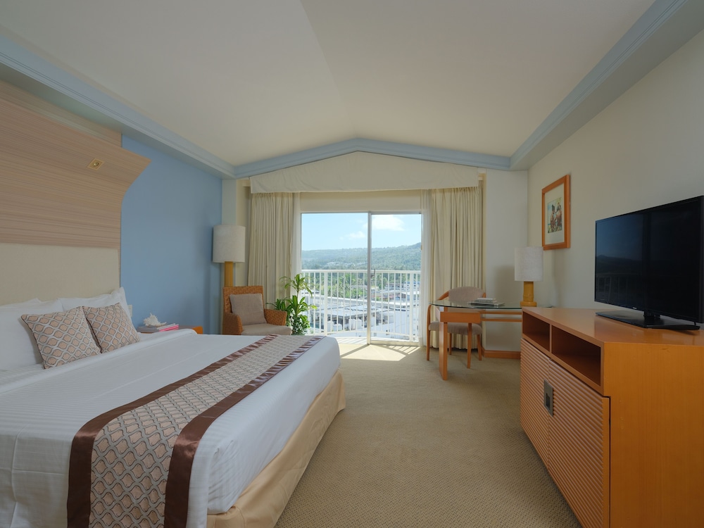 Crowne Plaza Resort Saipan an IHG Hotel 19/83