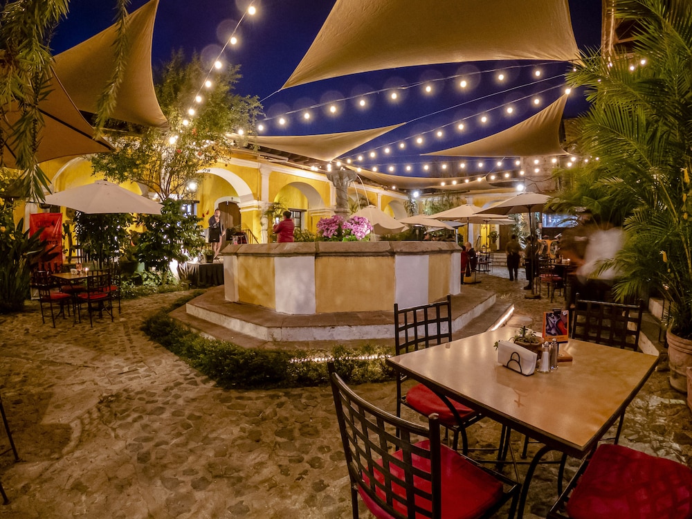 Hotel Convento Santa Catalina 35/50