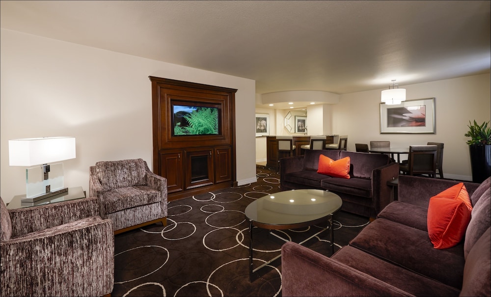 Sunset Station Hotel and Casino 32/80