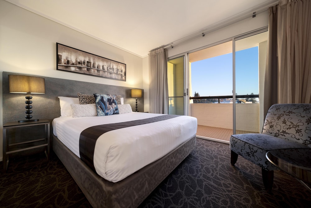 Apartment, Queen Bed, Sofa, Balcony