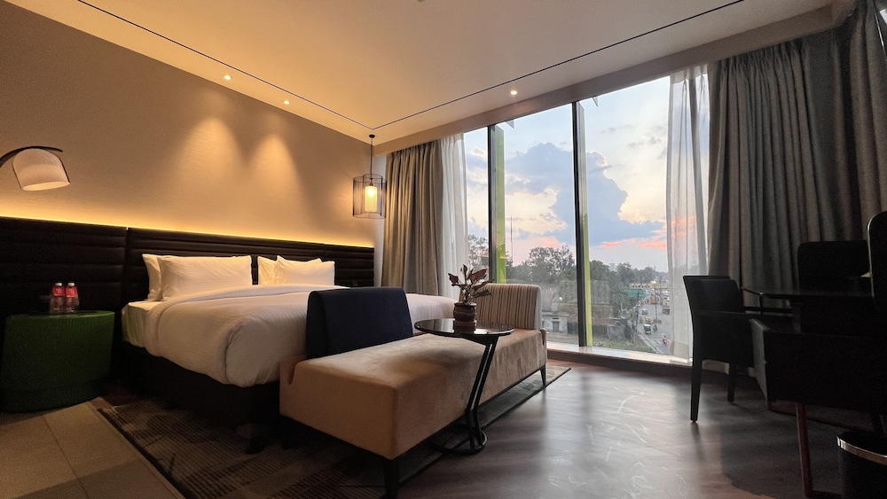 Ramada Encore by Wyndham Bareilly Civil Lines 18/58