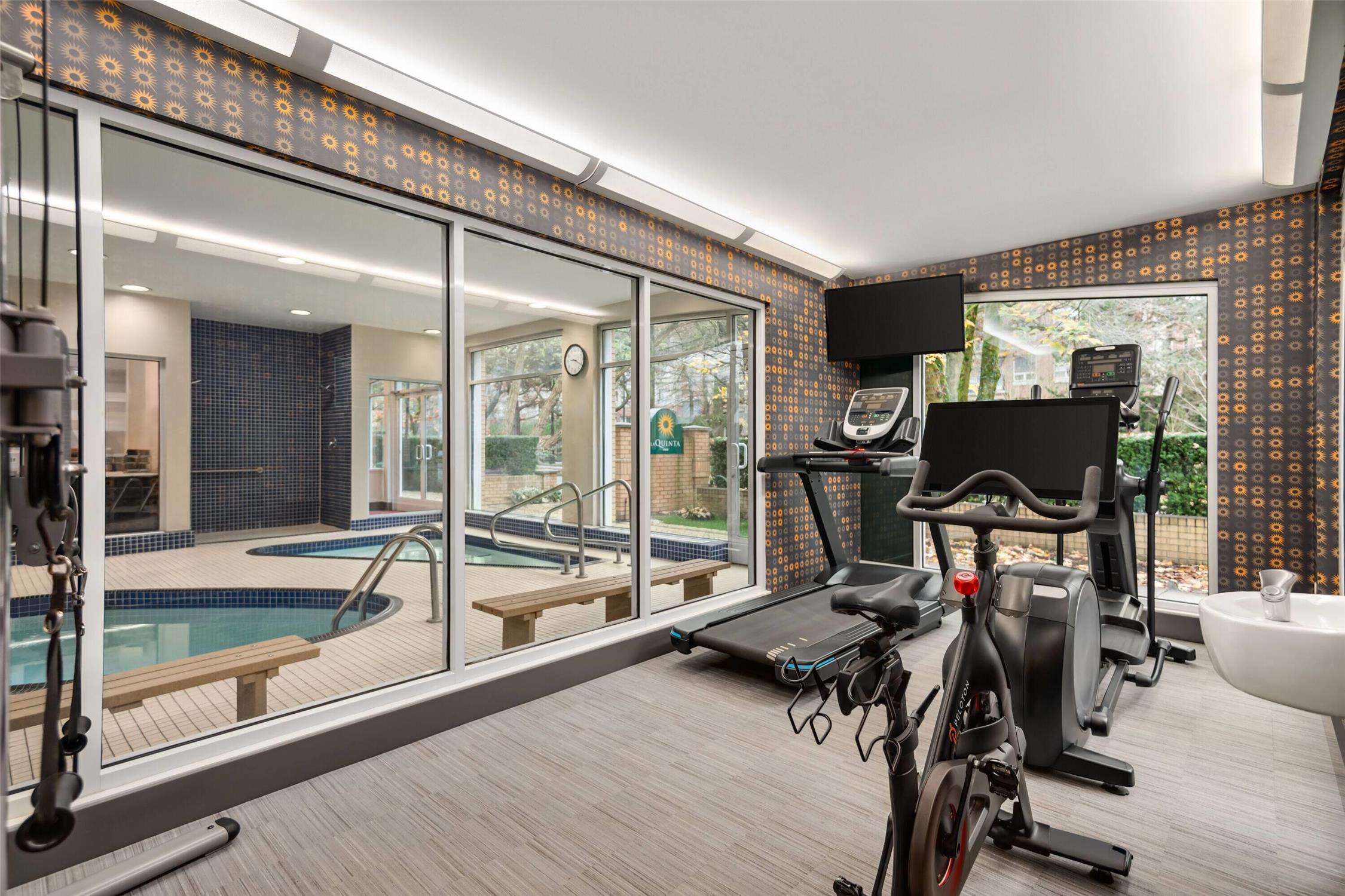La Quinta Inn Vancouver Airport 34/65