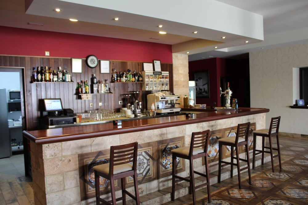 HOSTAL GARLU 35/41