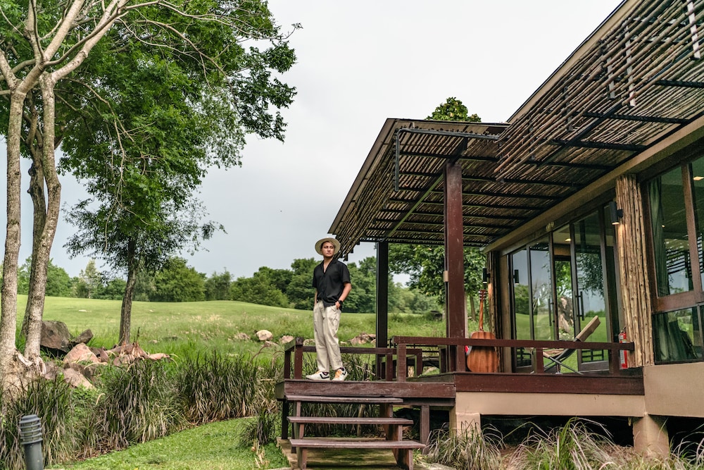 Mountain Creek Golf Resort & Residences 57/64