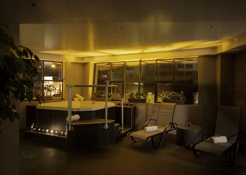 CASA GRANDE SUITES 17/42