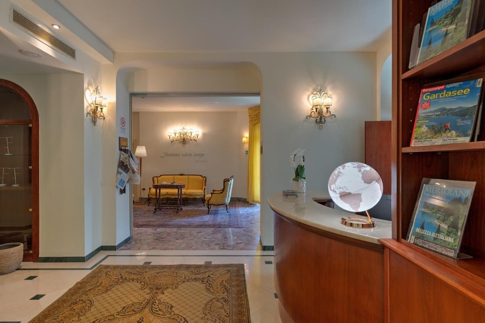 Hotel Villa Galeazzi 50/75