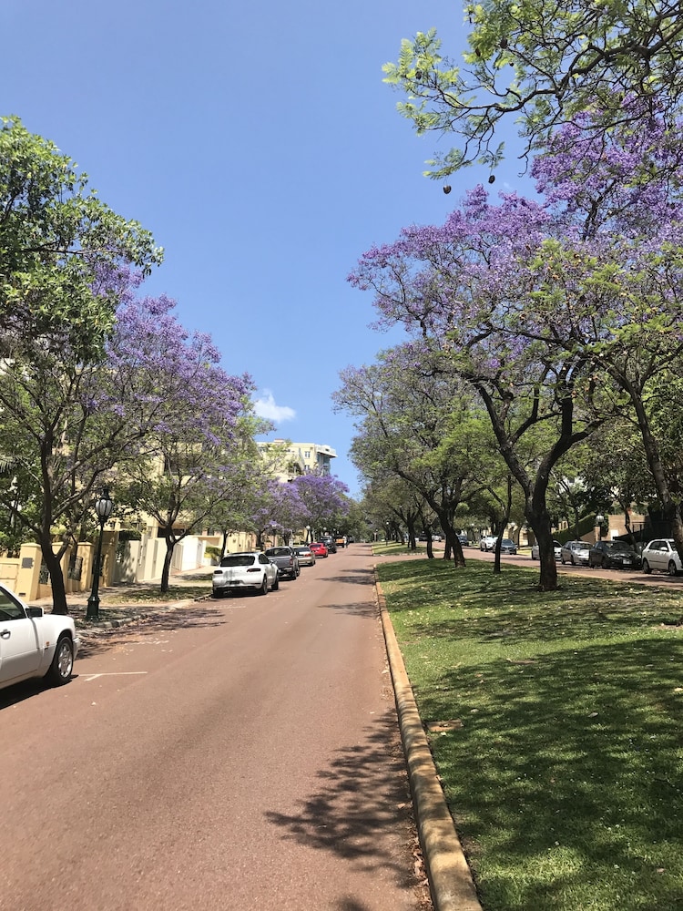 Riverview On Mount Street 42/46