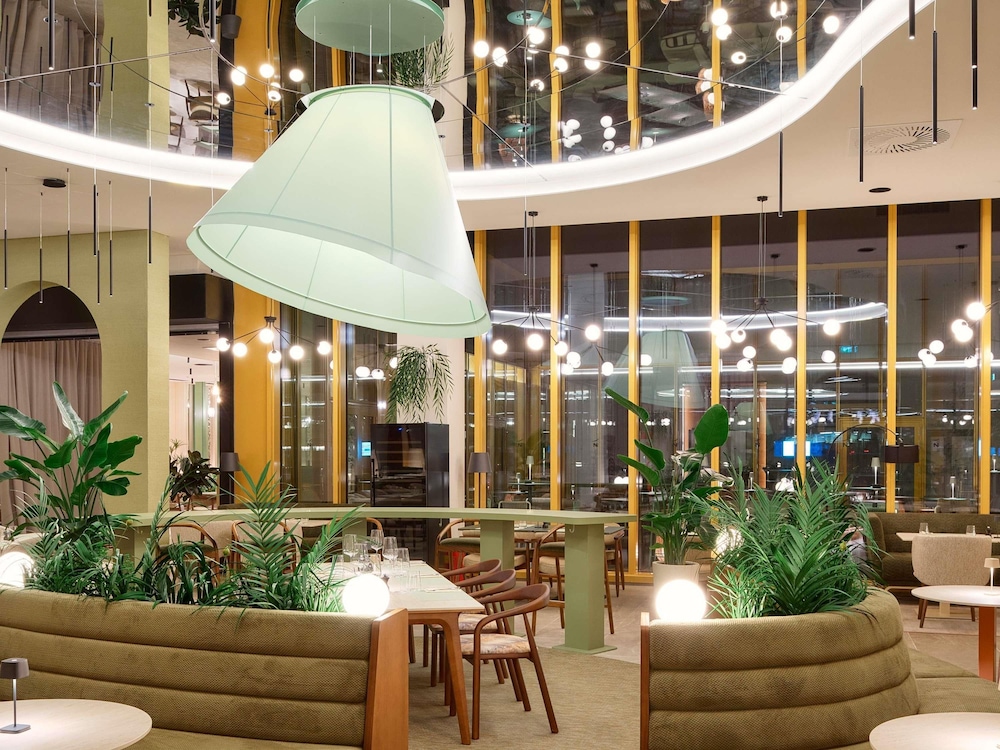 Novotel Zagreb 10/60