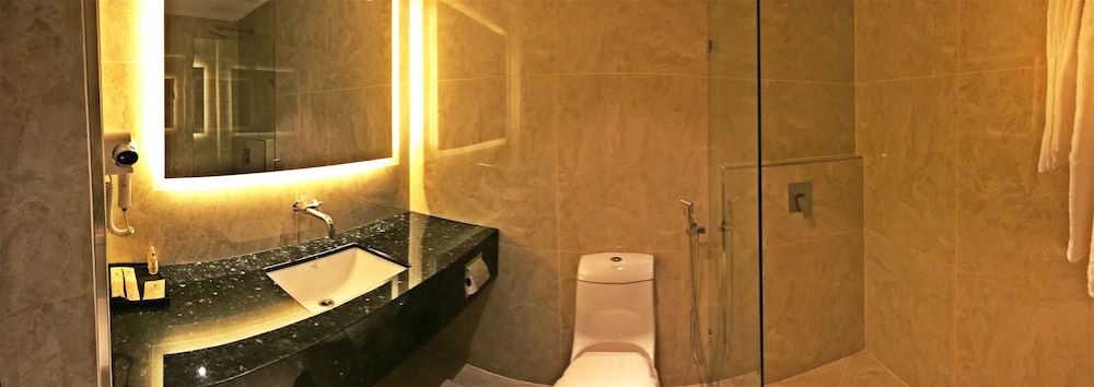 Hotel Legend Boutique 32/34