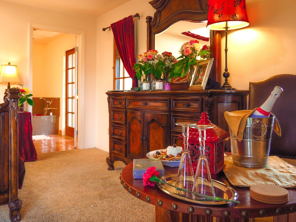 Topanga Canyon Inn Bed and Breakfast 18/49