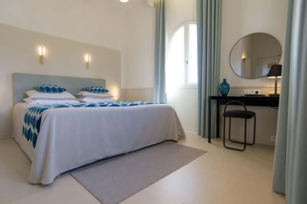 Hotel Genovese 26/70