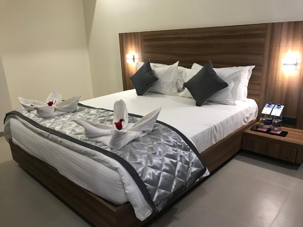 جناح بسرير مزدوج