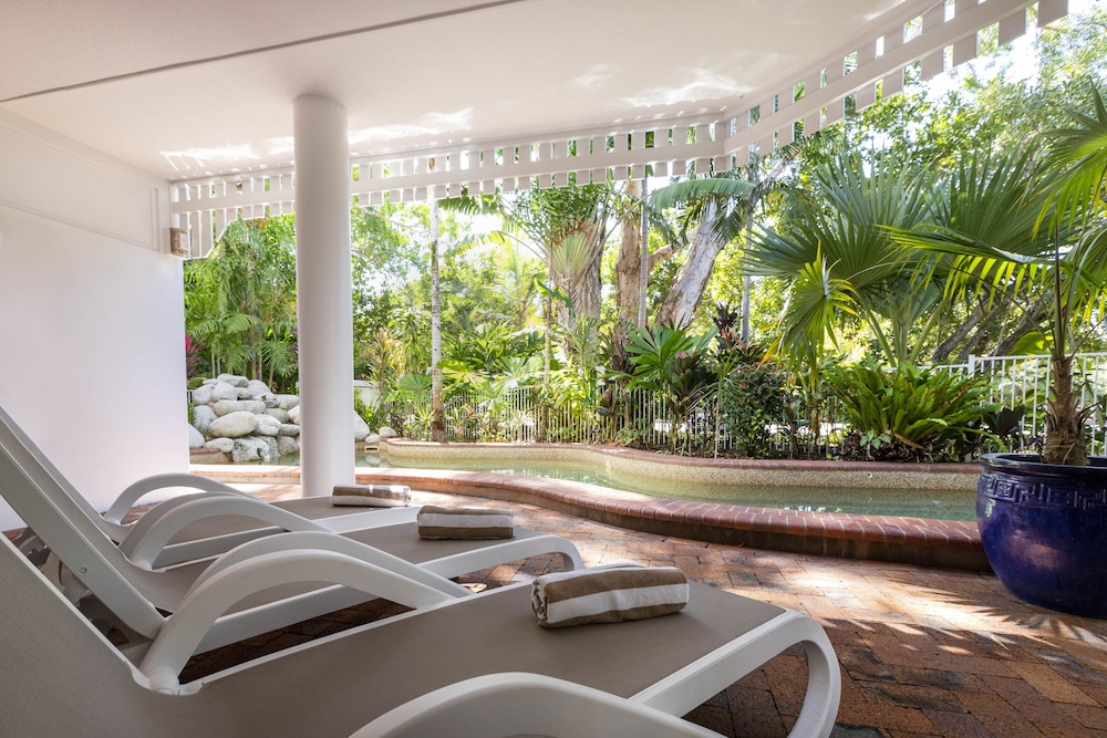 Apartments At the White House Port Douglas 34/65