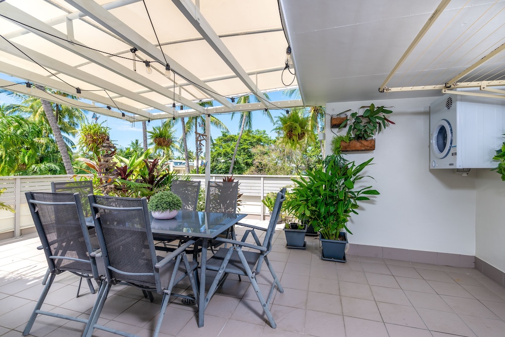 Tropical Reef Apartments Port Douglas 48/60