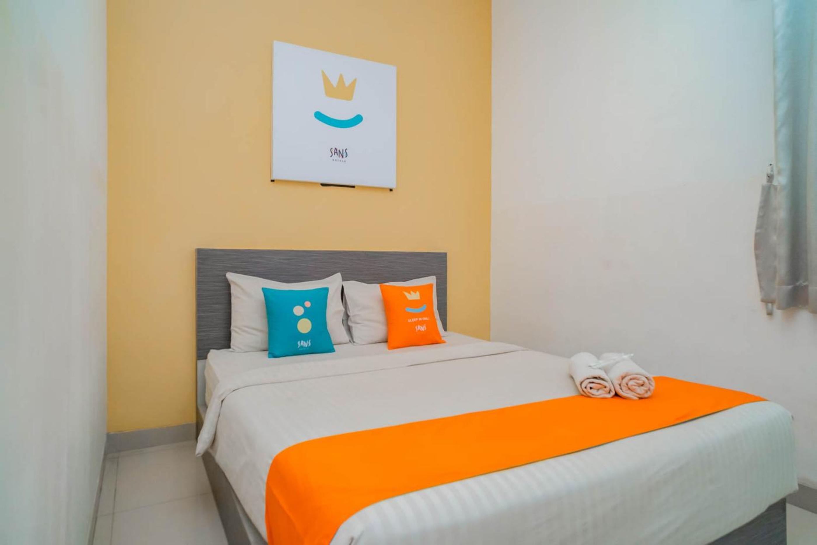 Sans Hotel Widarasari Cirebon 18/55