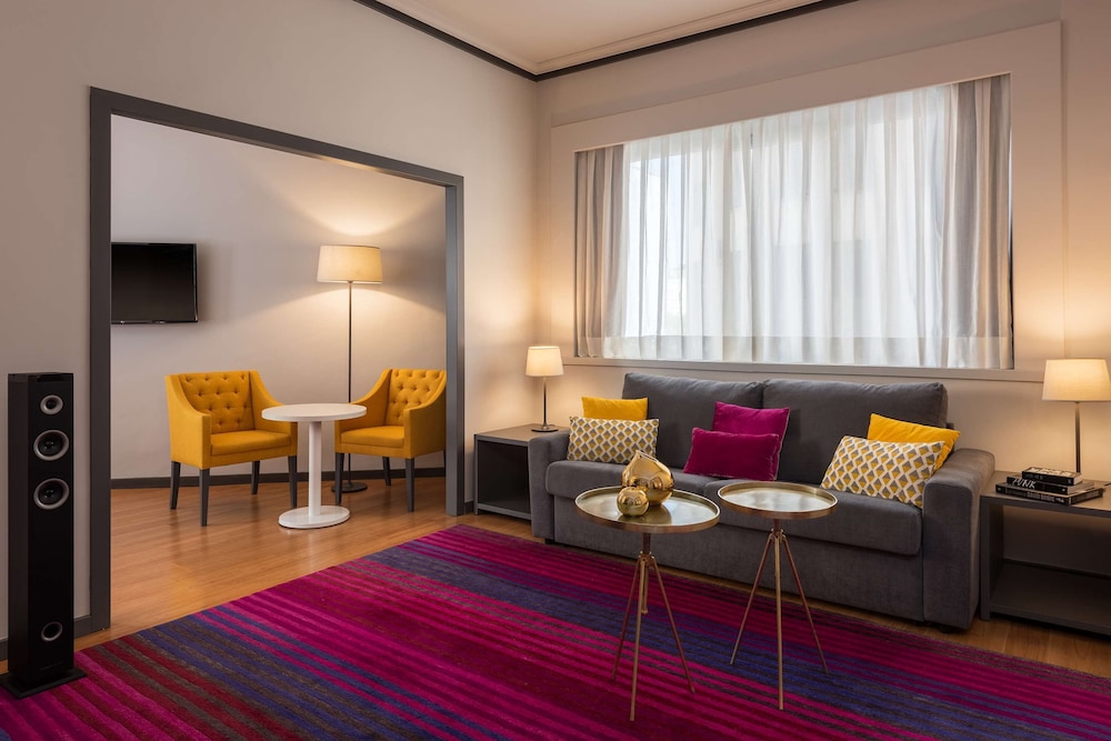 Hotel Madrid Plaza Espana Affiliated by Melia 28/40