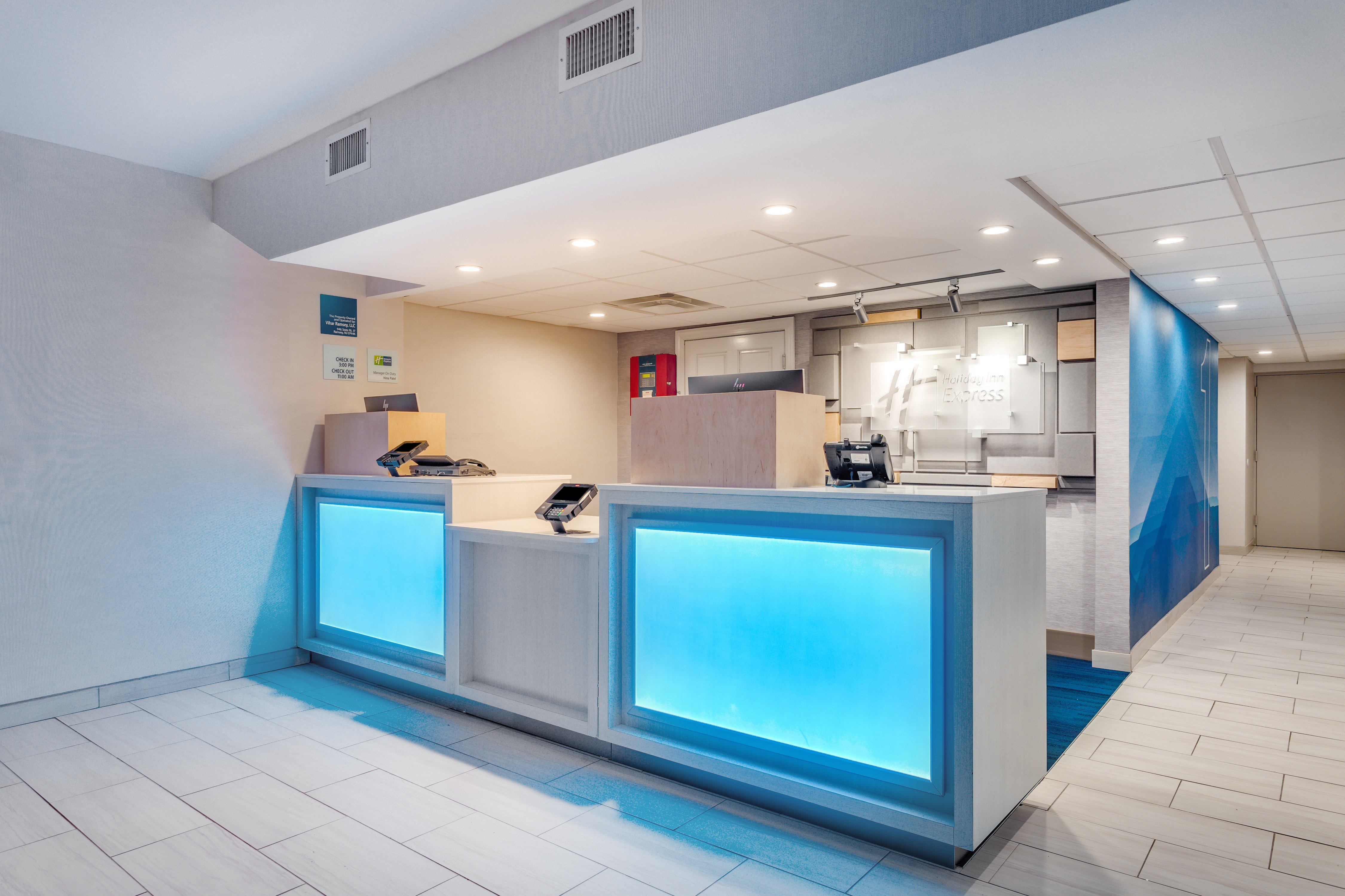 Holiday Inn Express Ramsey-Mahwah 1/12