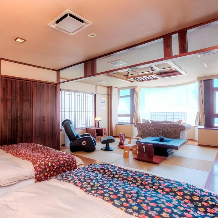 Japanese Western, Deluxe, Twin Beds, Hot Spring Bath، Otaru Furukawa 3/3