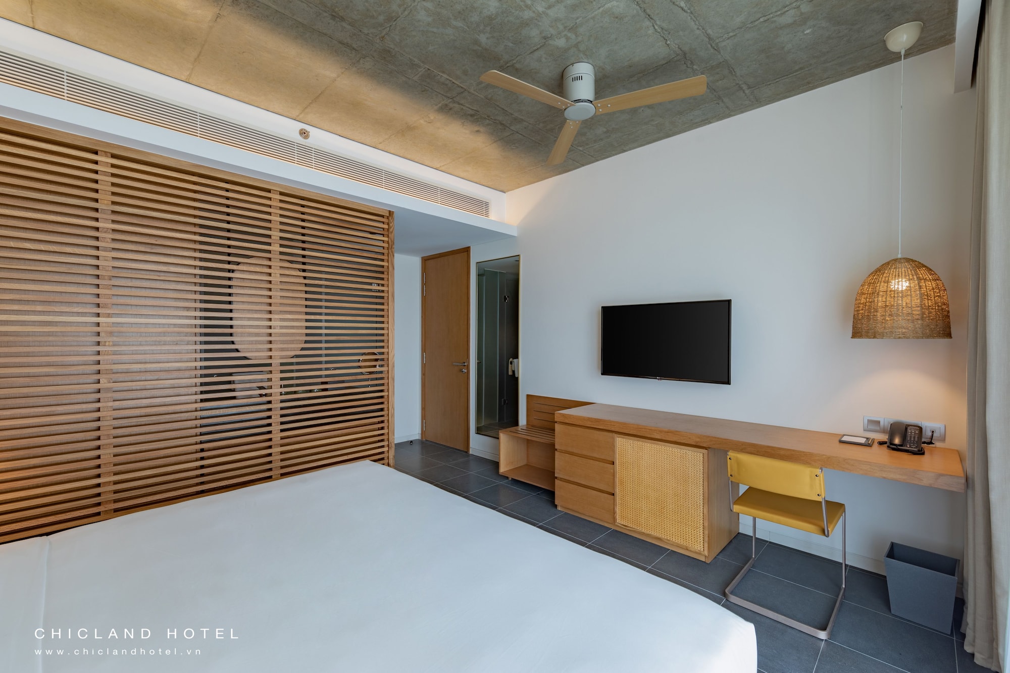 2 BEDROOMS, APARTMENT, BALCONY