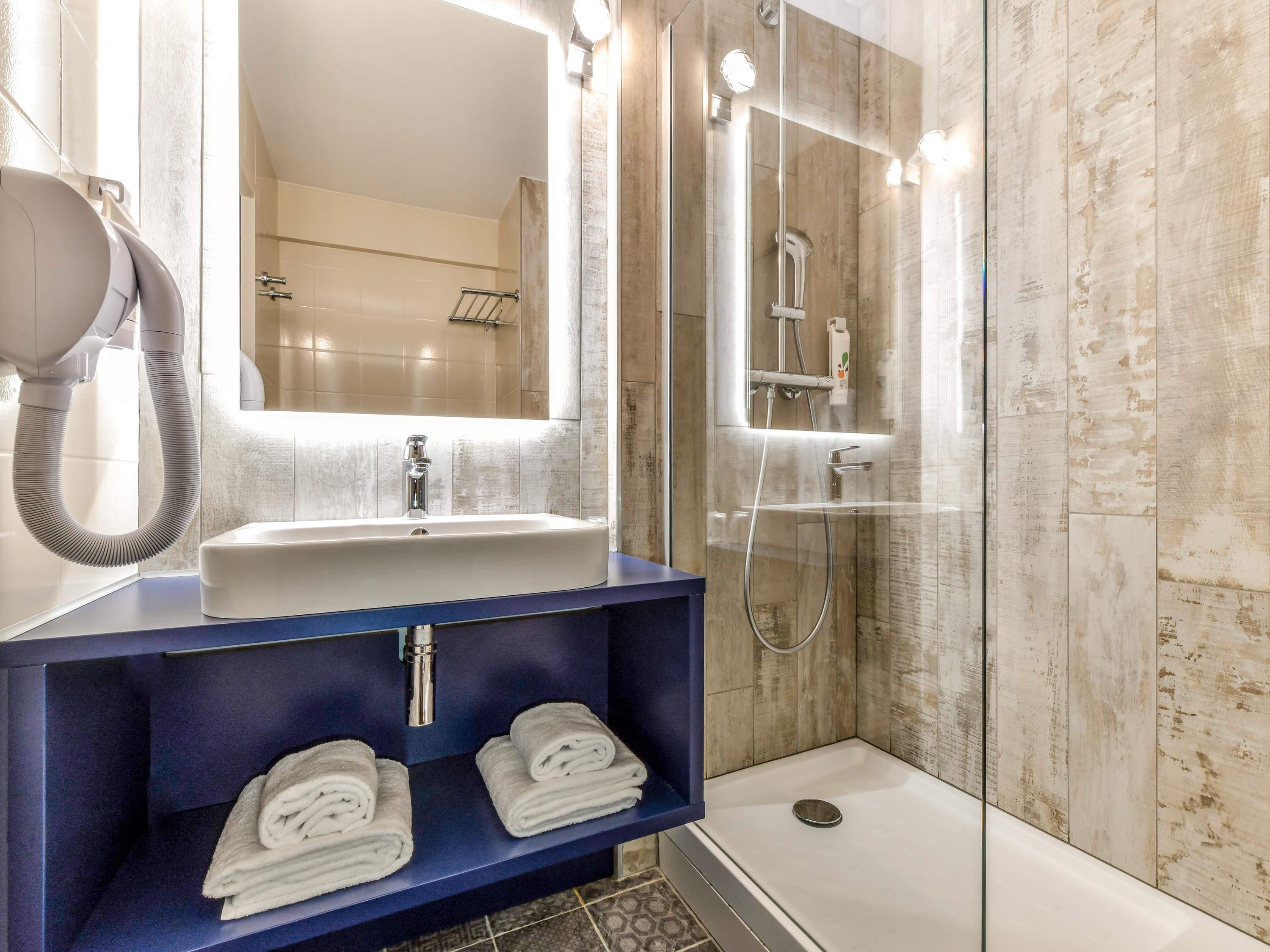 غرفة بسرير مزدوج بإطلالة على البحر مع أريكة، Ibis Styles La Rochelle Thalasso Chatelaillon 5/5