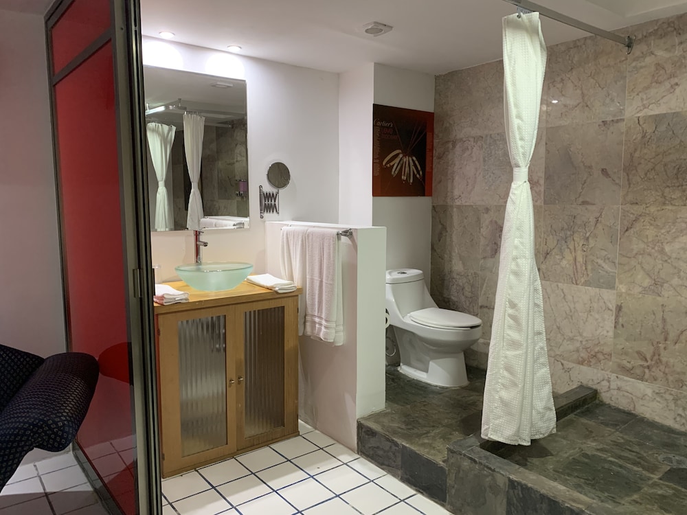 Spazio Boutique Hotel 48/50