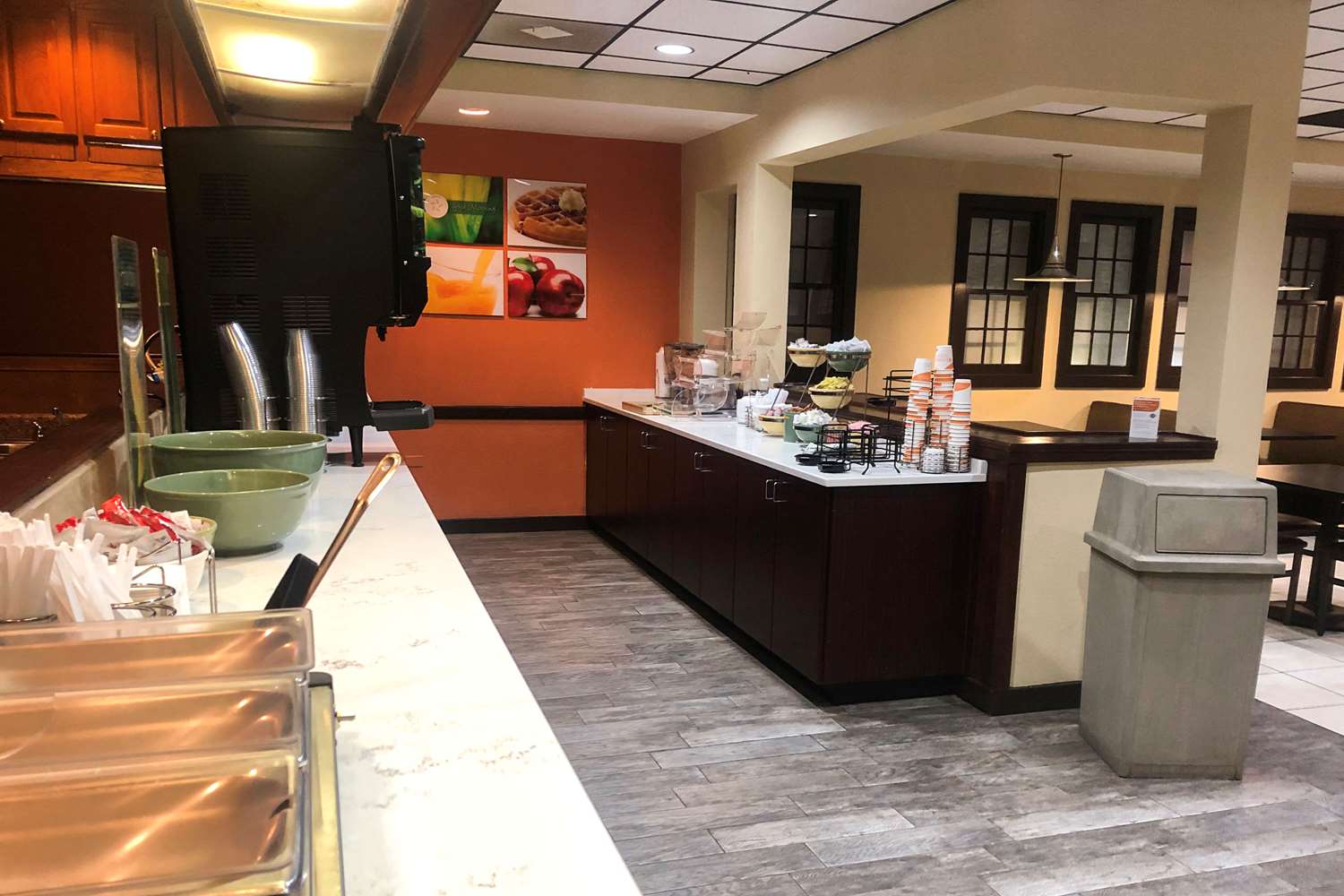 Quality Inn Morganton Southeast 8/34