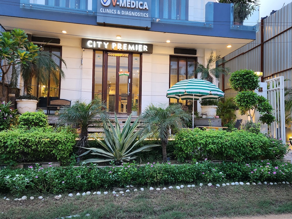 Hotel City Premier 1/50