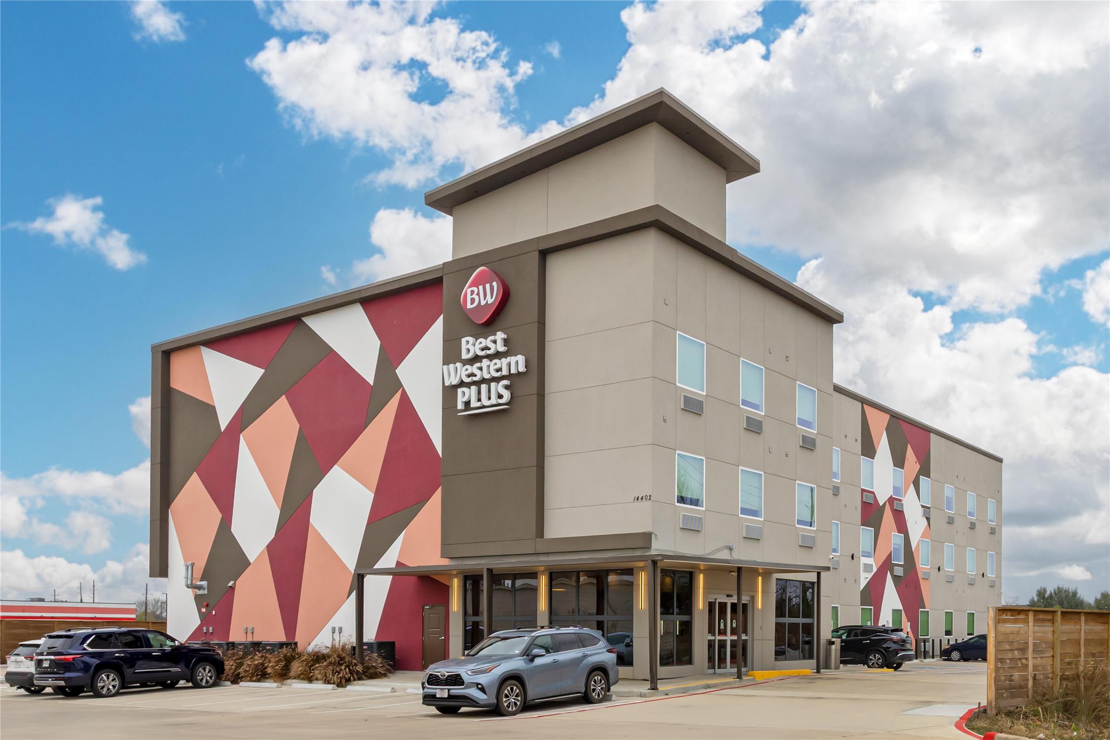Best Western Plus Pearland/Houston Medical Center Hotel 9/37