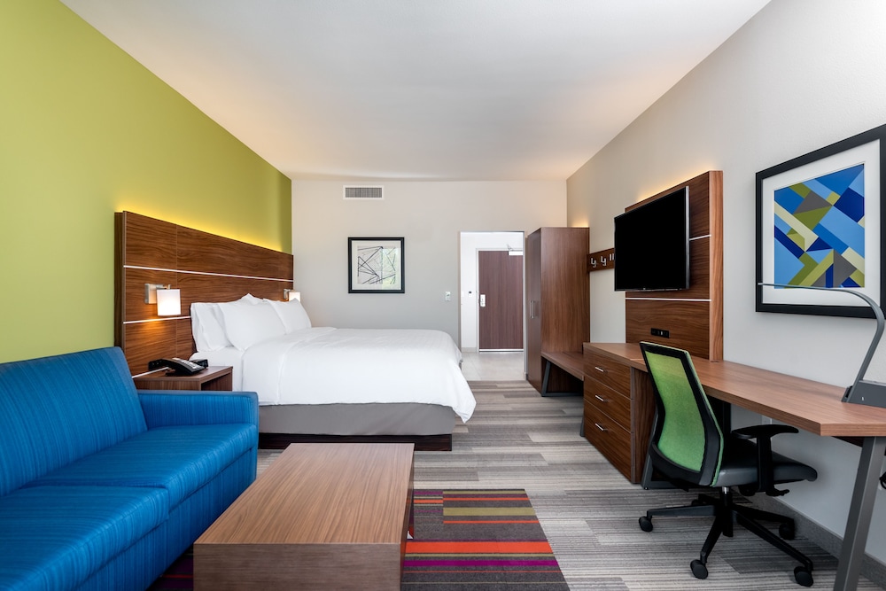 Holiday Inn Express And Suites Santa Ana Orange County an IHG Hotel 24/57