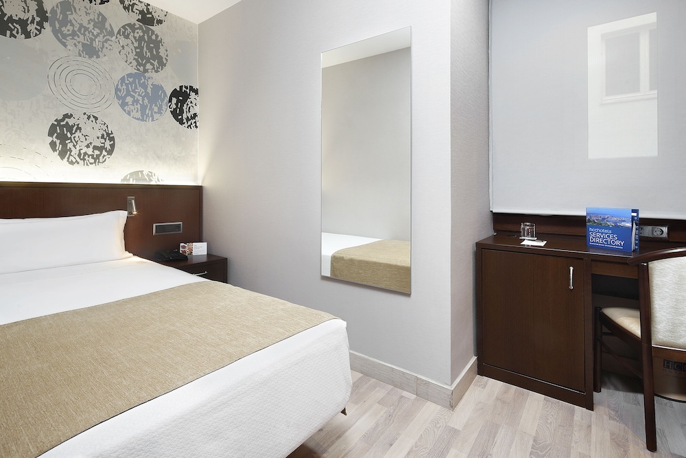 Hcc Taber Hotel 19/57