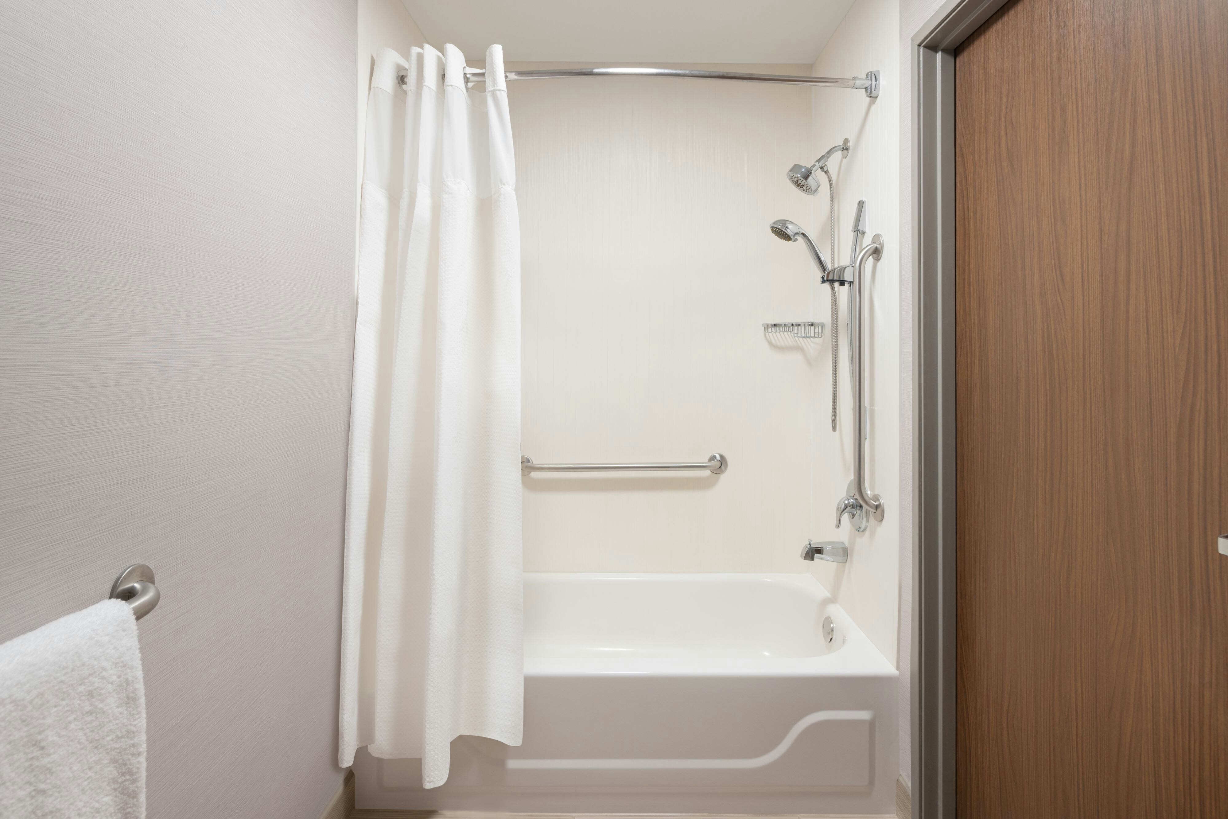 Courtyard By Marriott Traverse City 47/47