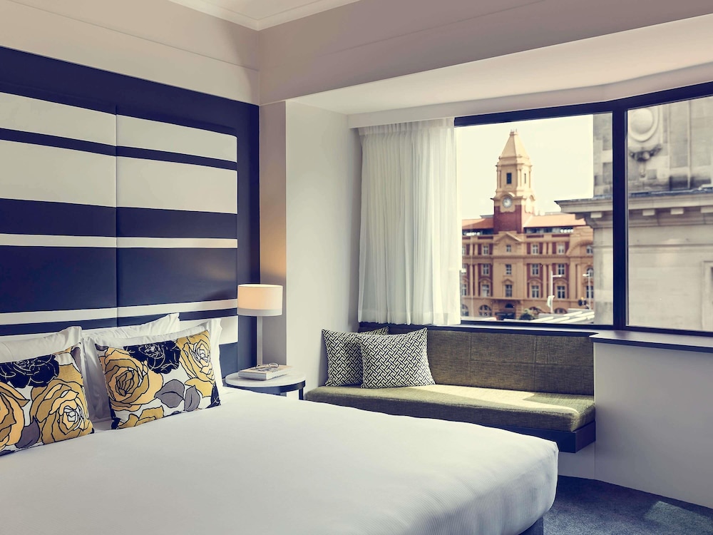 Superior, King Bed