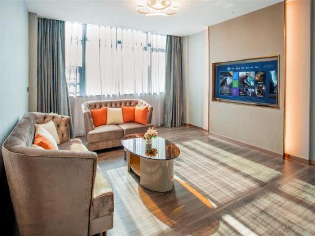 Tomeet Hotel 29/38