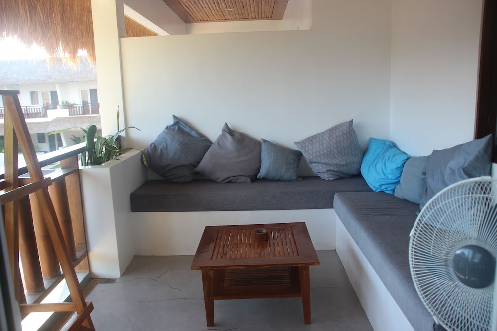 Amihan Resort 47/65