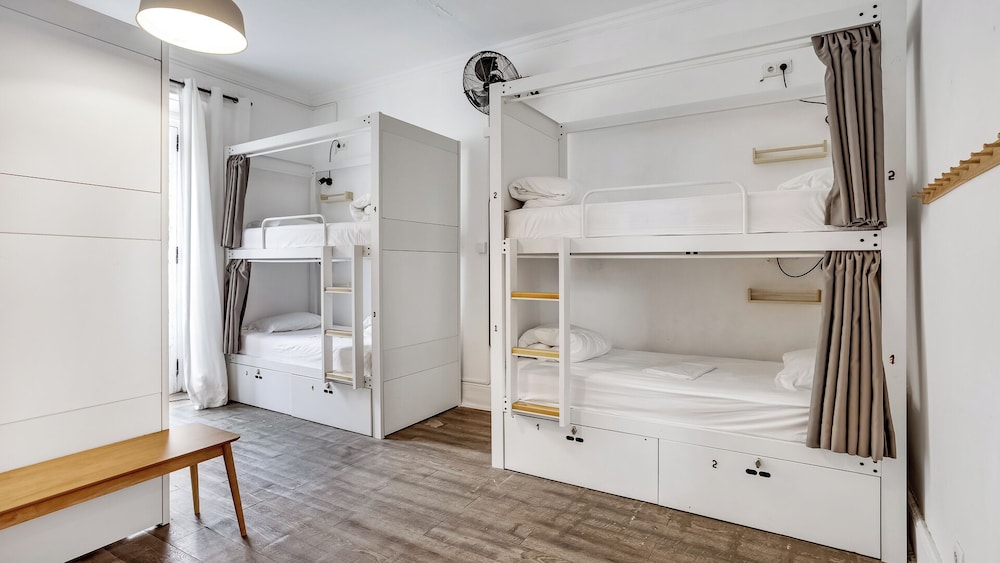Hostel Casa d'Alagoa 60/62