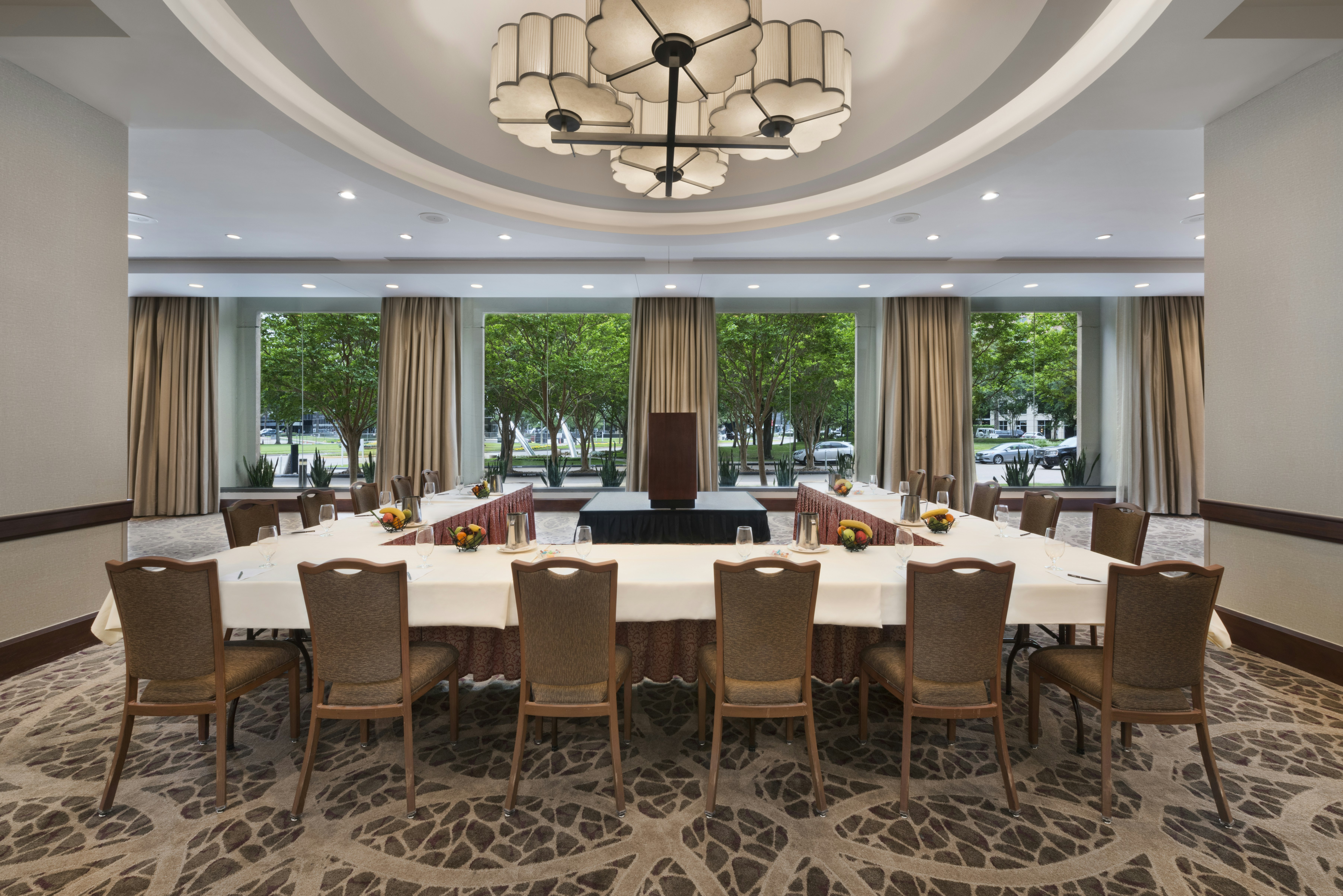 Hilton Houston Post Oak By The Galleria 73/77