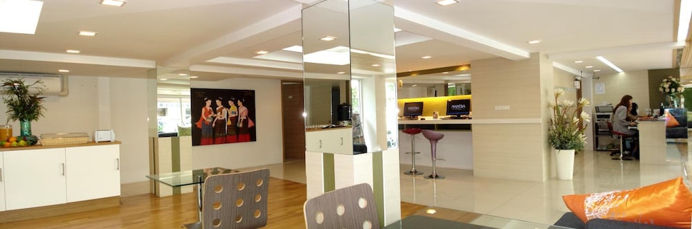 lobby