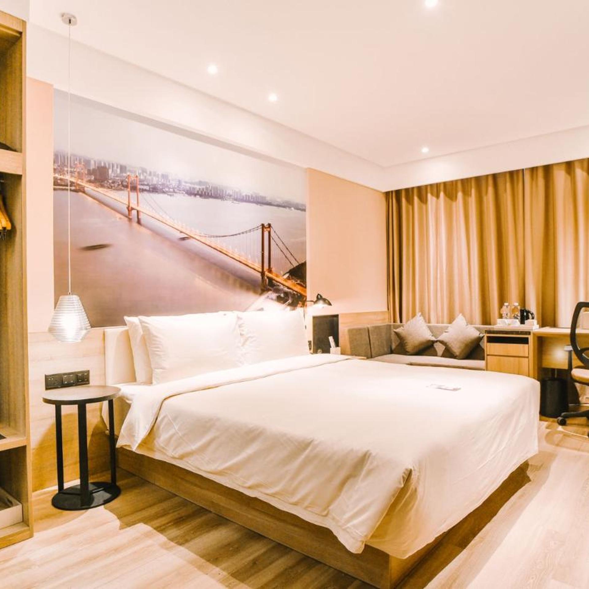 Atour Hotel Wuhan Changqing Road 17/74