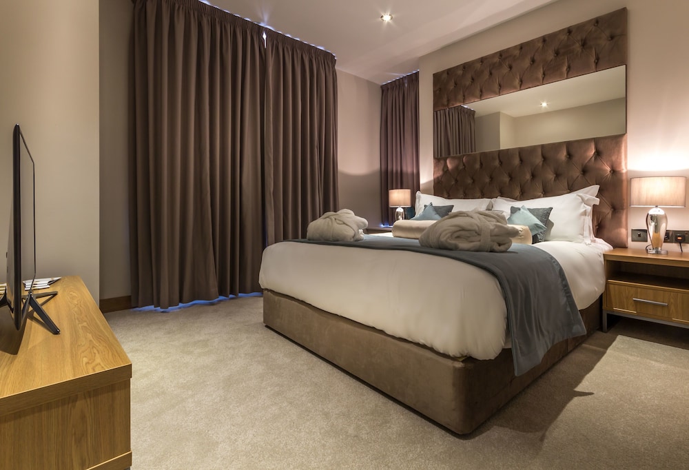 Basinghall Suites 9/33