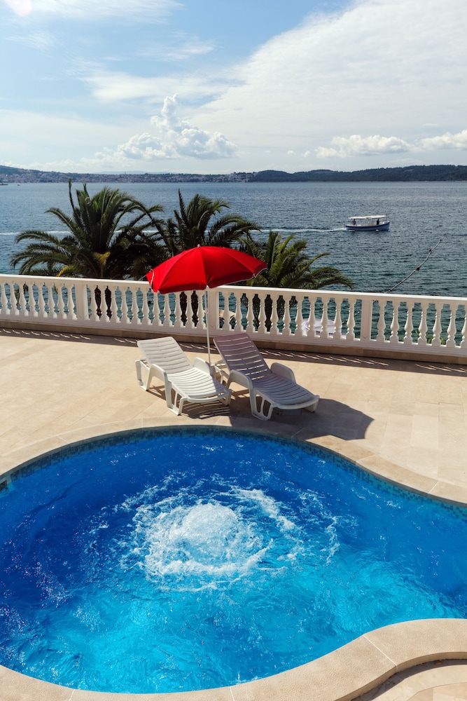 All Inclusive Hotel Val 46/50