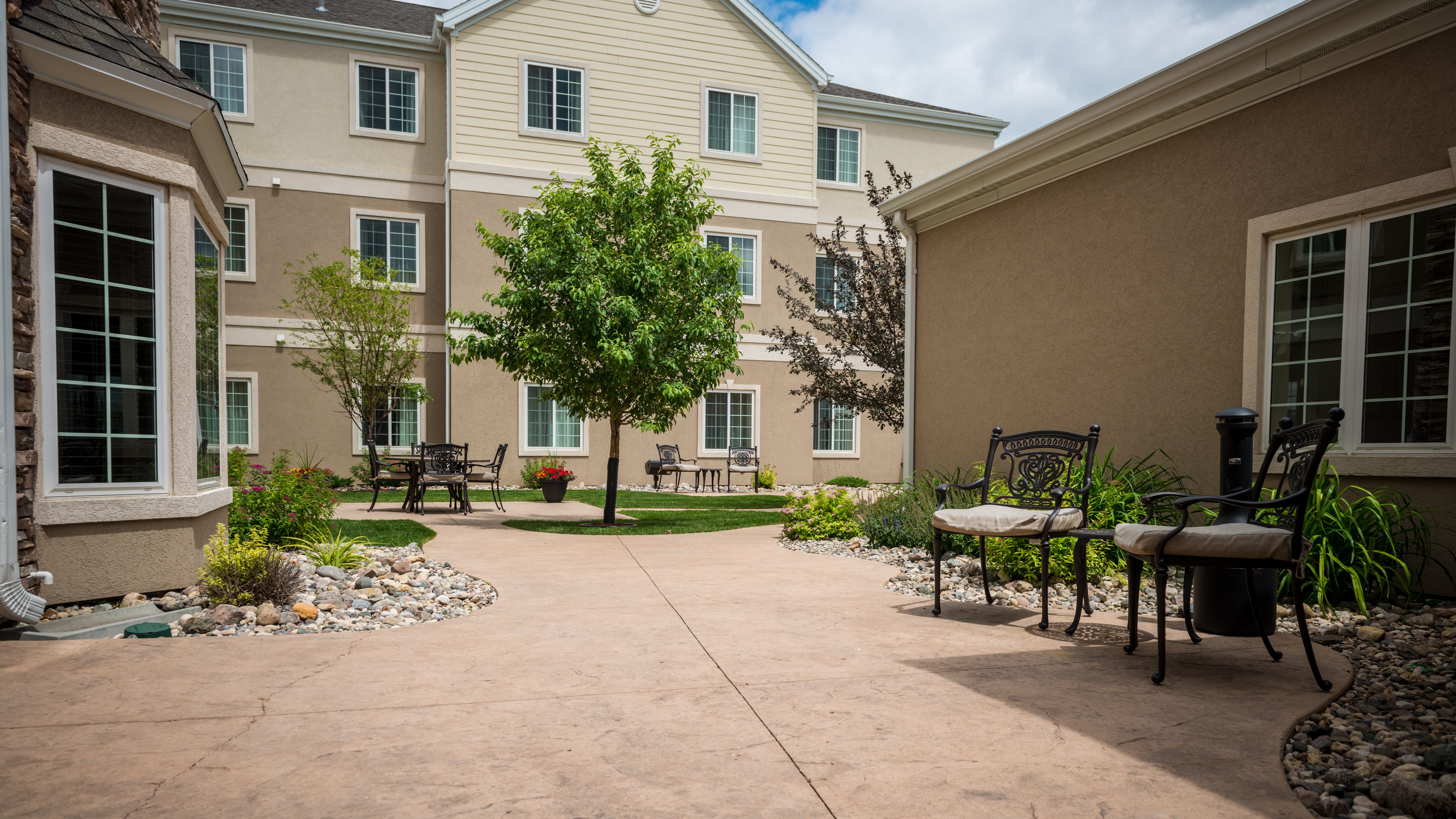 Staybridge Suites Fargo 46/53