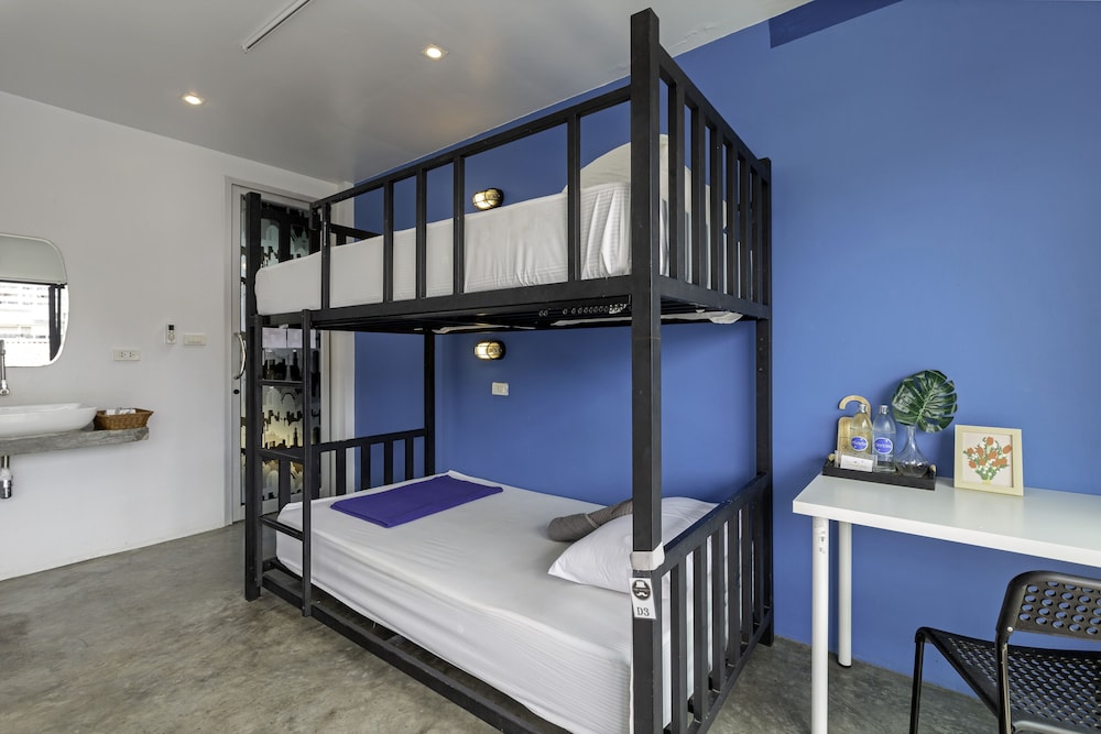 Hip Hostel 28/46