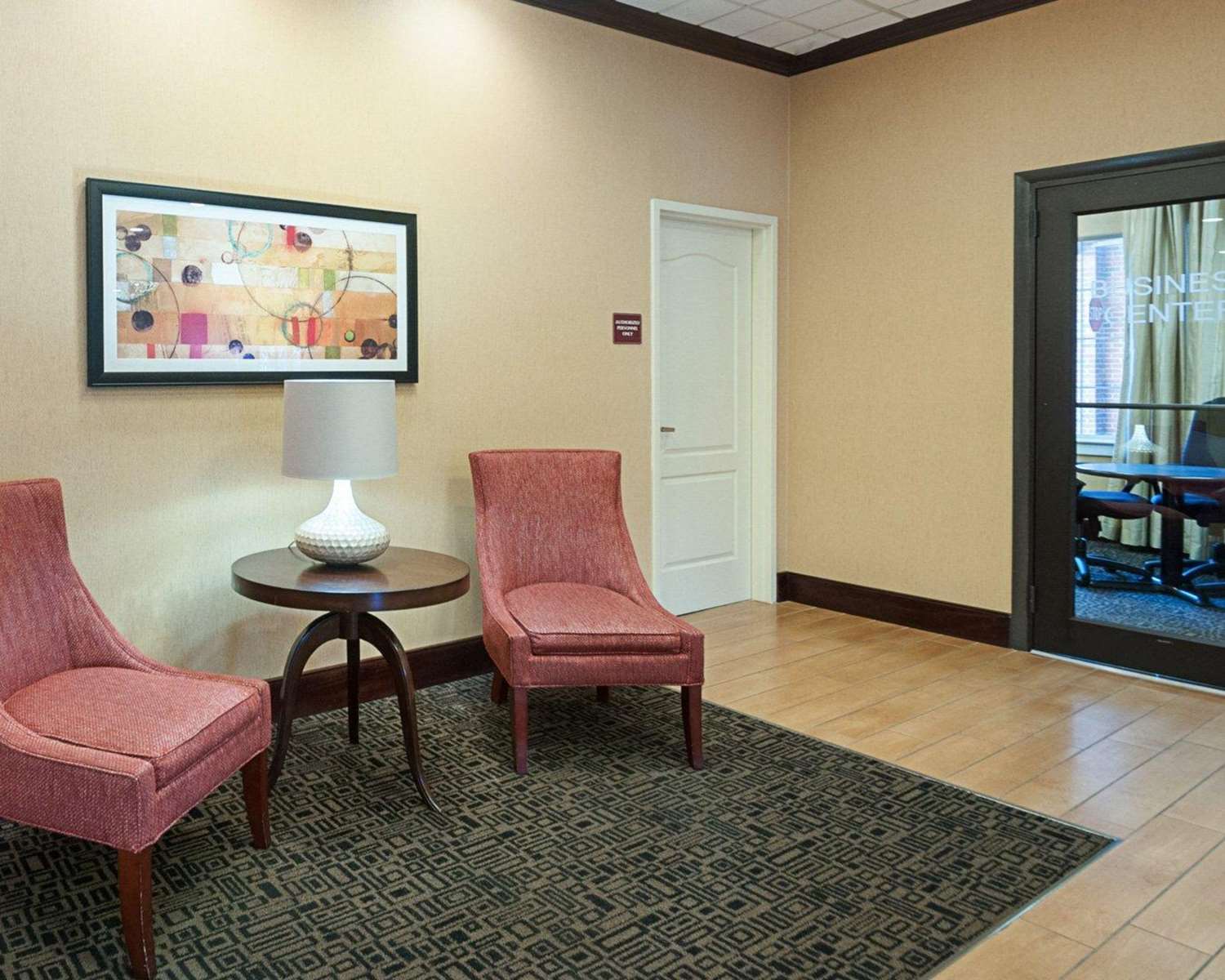 Comfort Inn Ballston 24/42