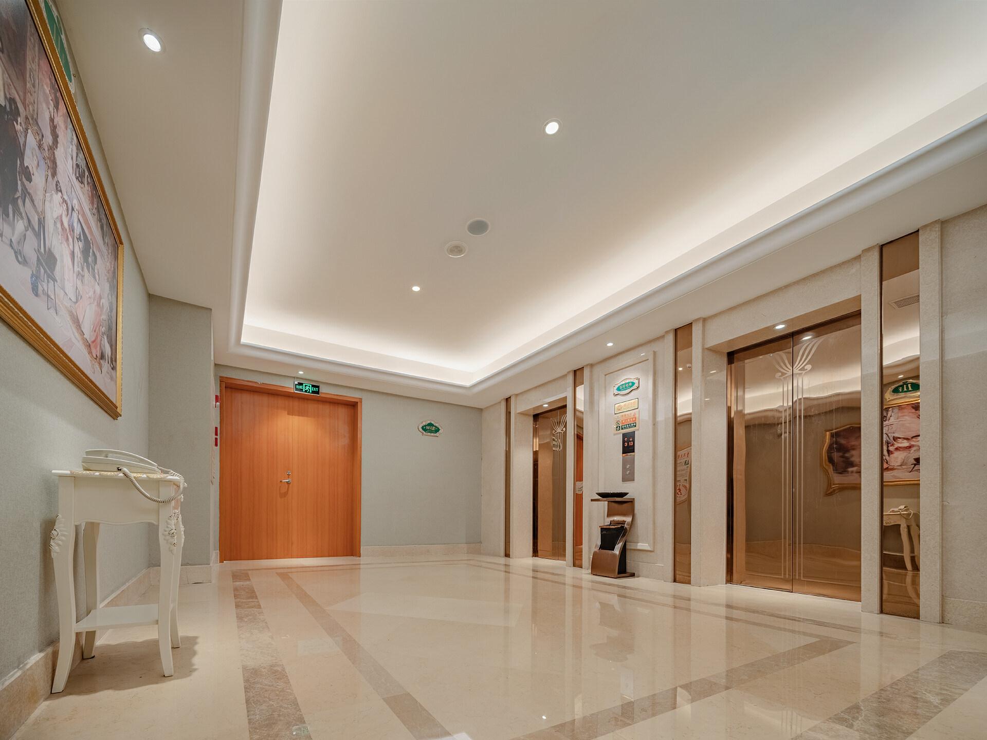Vienna International Hotel (Dongguan Qishi Center) 12/47